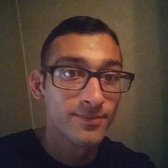 Meet your Posher, David - Picture 1 of 1